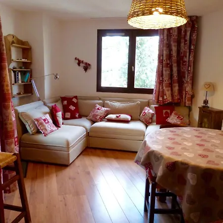 Apartment T2 Au Coeur De Praloup - Le Chanteval *